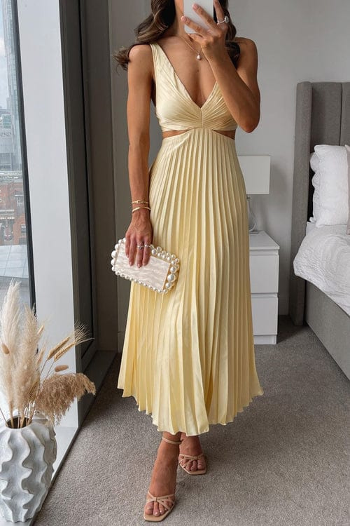 Kalia - Women's Pleated Long Sleeve Midi Dress
