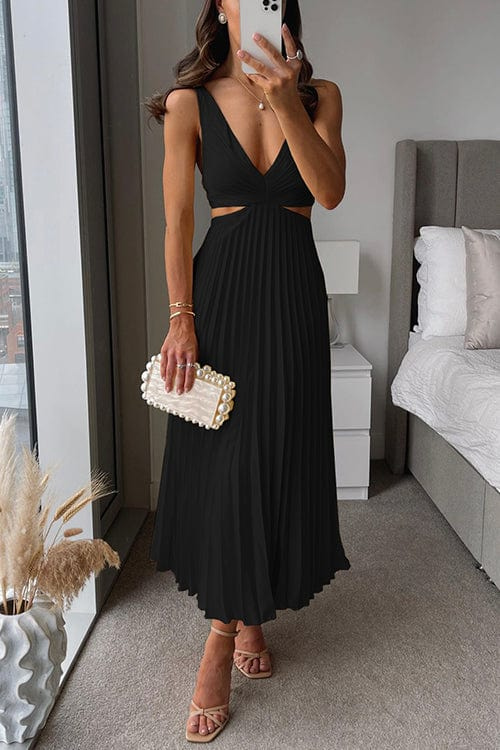 Kalia - Women's Pleated Long Sleeve Midi Dress