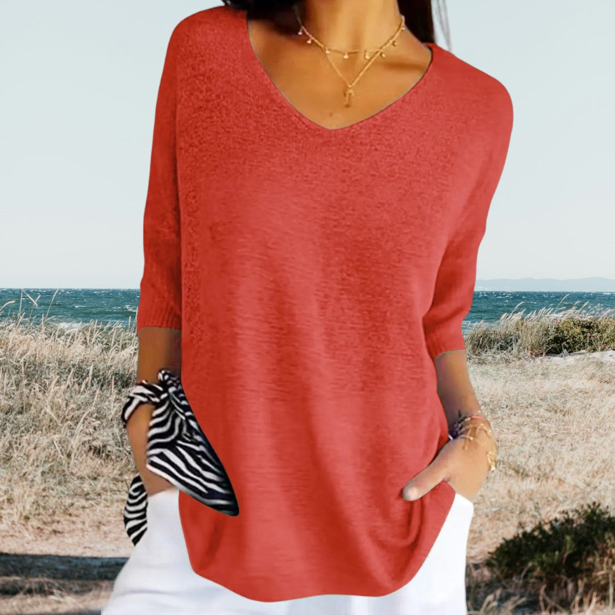 Tess - Women's V-Neck Sleeveless Summer Top