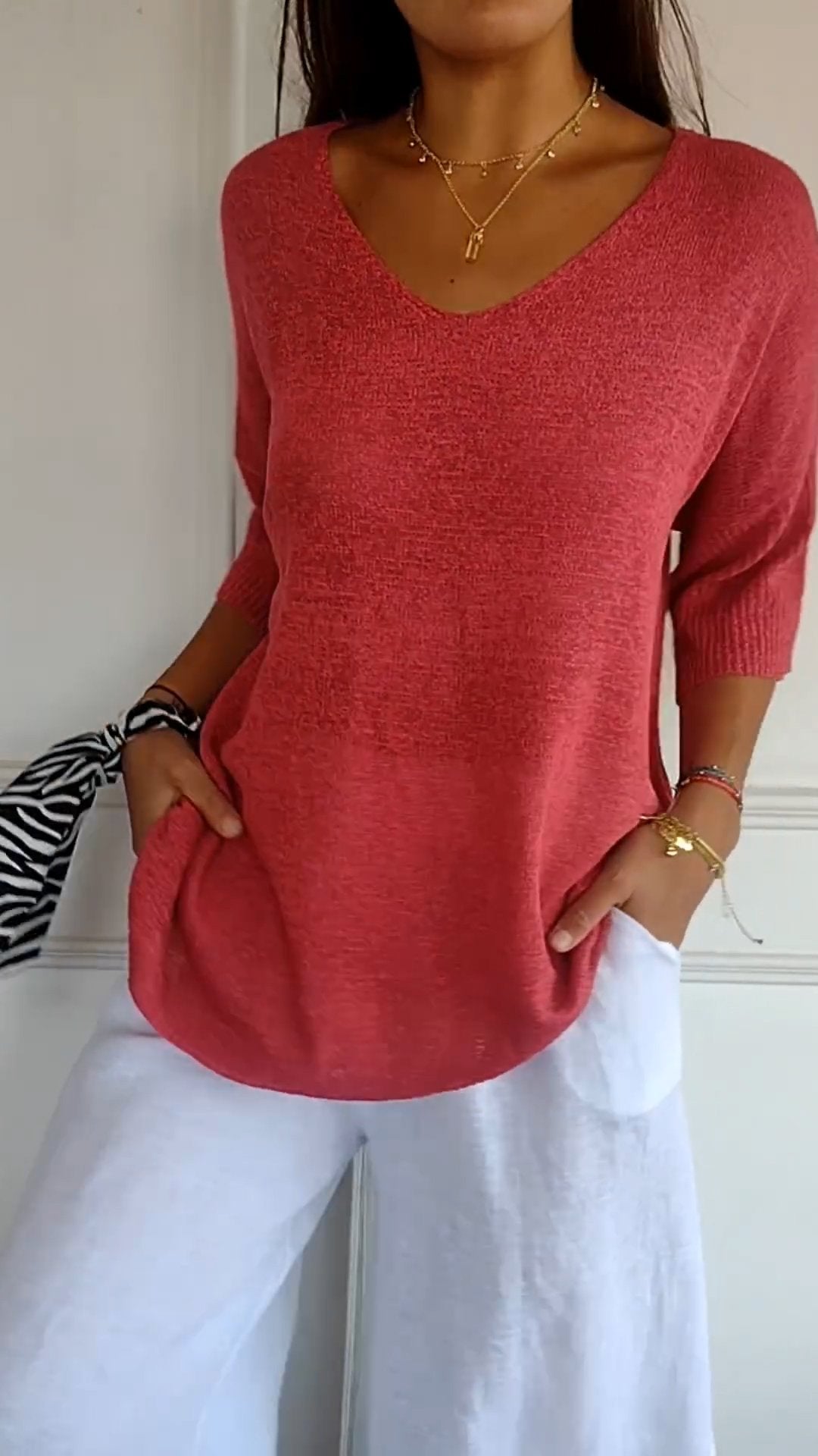 Jill - Women's V-Neck Knit Top