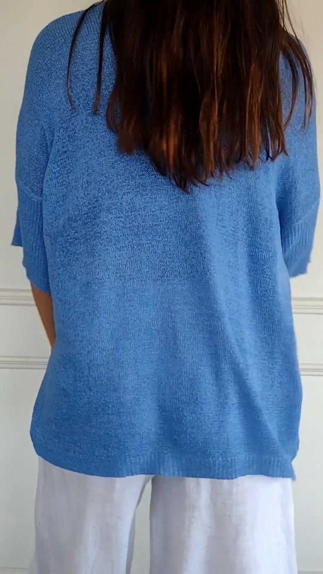 Jill - Women's V-Neck Knit Top